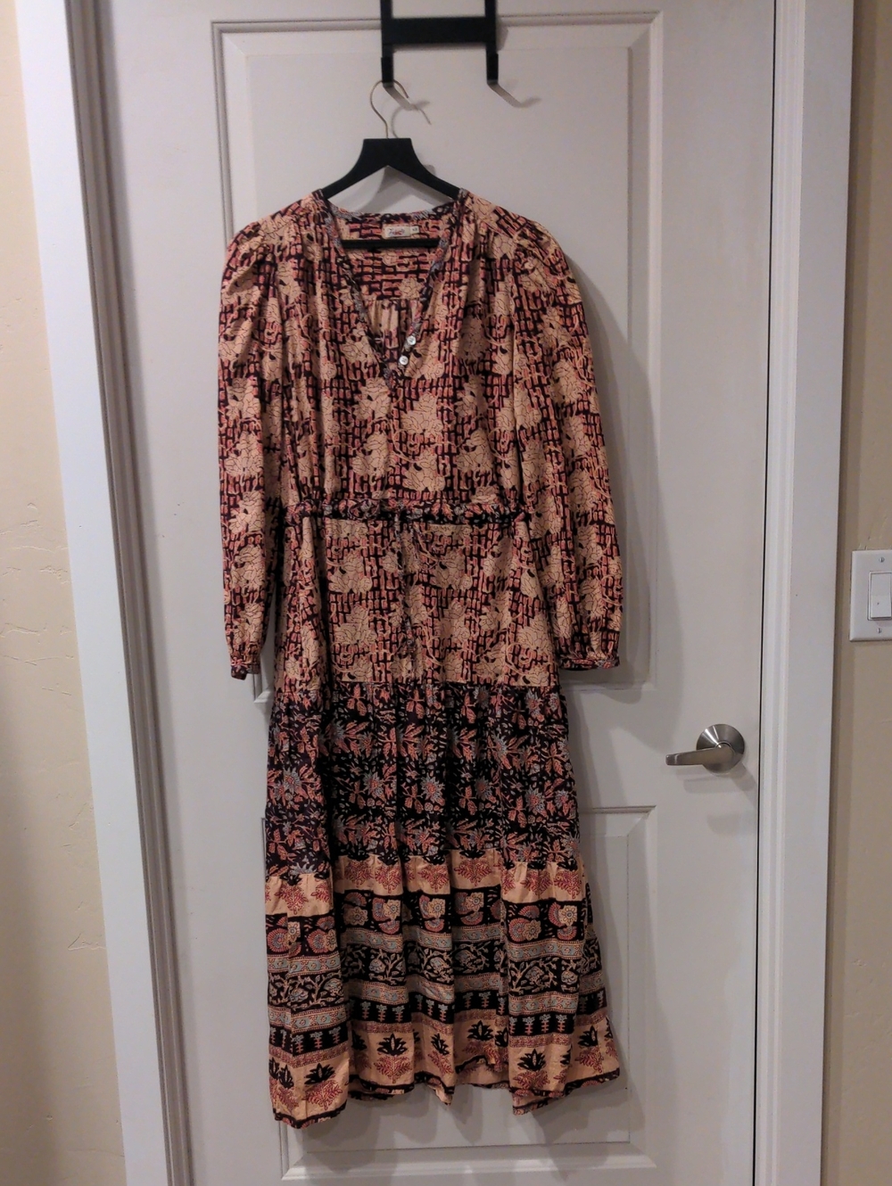 Faherty Beige and Burgundy Boho Maxi Dress